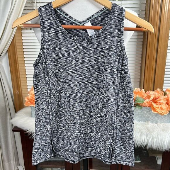 IVIVVA By Lululemon Girls Top Size 12 Black Tank Casual Athletic EUC - Picture 1 of 6